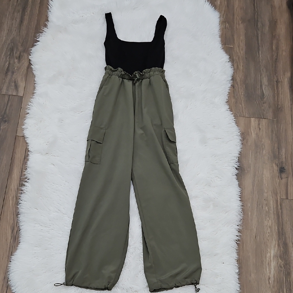 Derek Heart Black Bodice Olive Green Cargo Wide-Leg Jumpsuit